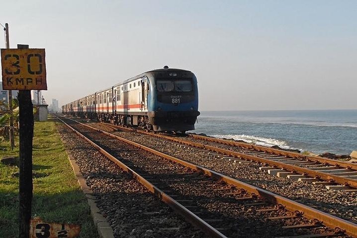 colombo galle coastal train, Sri Lanka